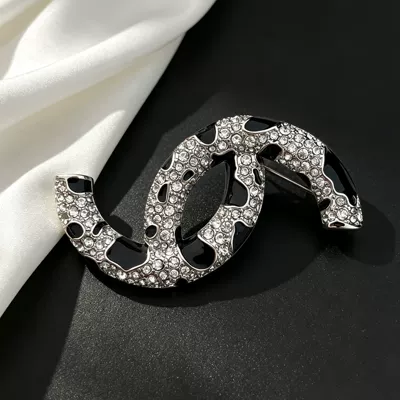 encrusted with diamonds, enamel interwoven circular – Yaxa sancaqları