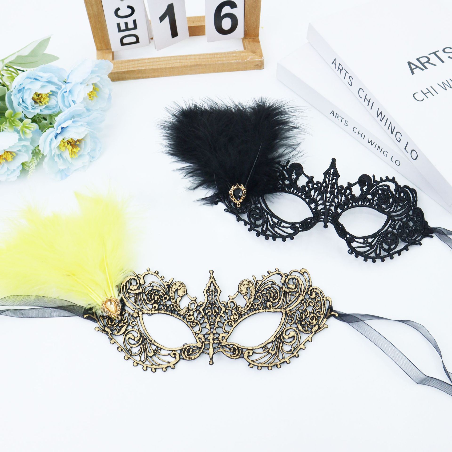 Carnaval máscara de encaje Halloween baile universitario máscara de encaje lateral plumas sexy misterios props de fiesta