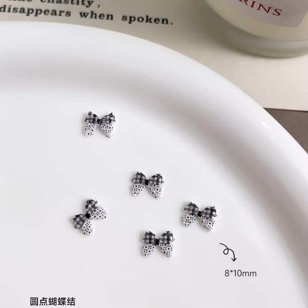 3 # 격자 무늬 폴카 도트 활