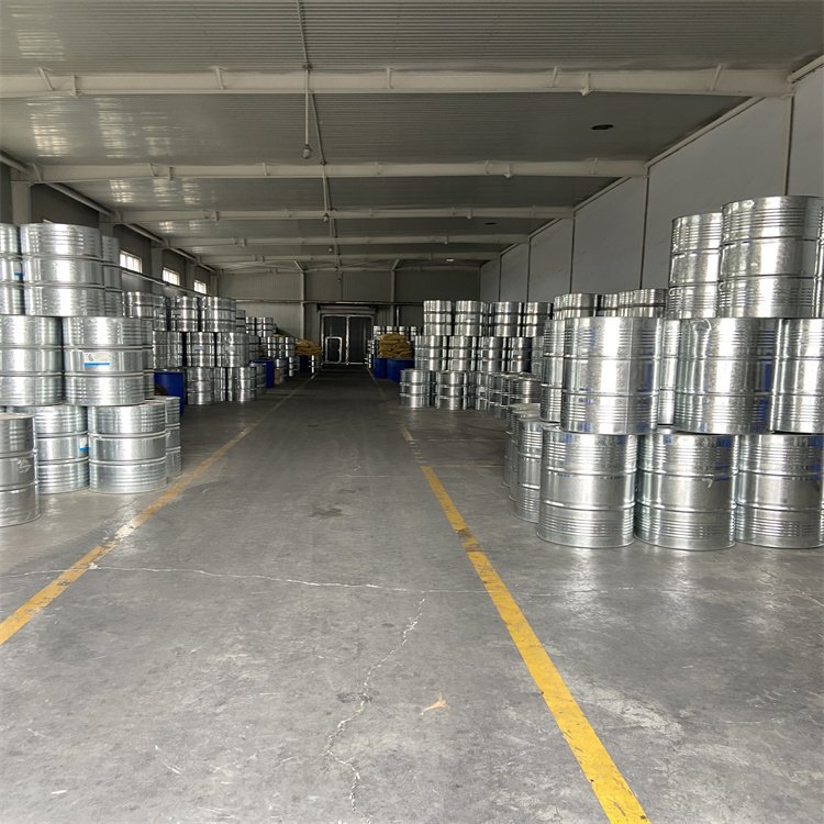 E1307 广泛应用于纺织印染助剂、农药助剂、有机硅油乳化剂等