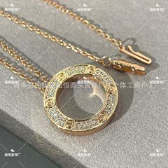 V金精工高版镀18k玫瑰金满钻love大圆饼满天星吊坠女锁骨项链直播