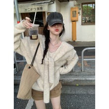 美式2025秋冬韩版温柔软糯披肩V领两件套针织衫加厚毛衣打底上衣