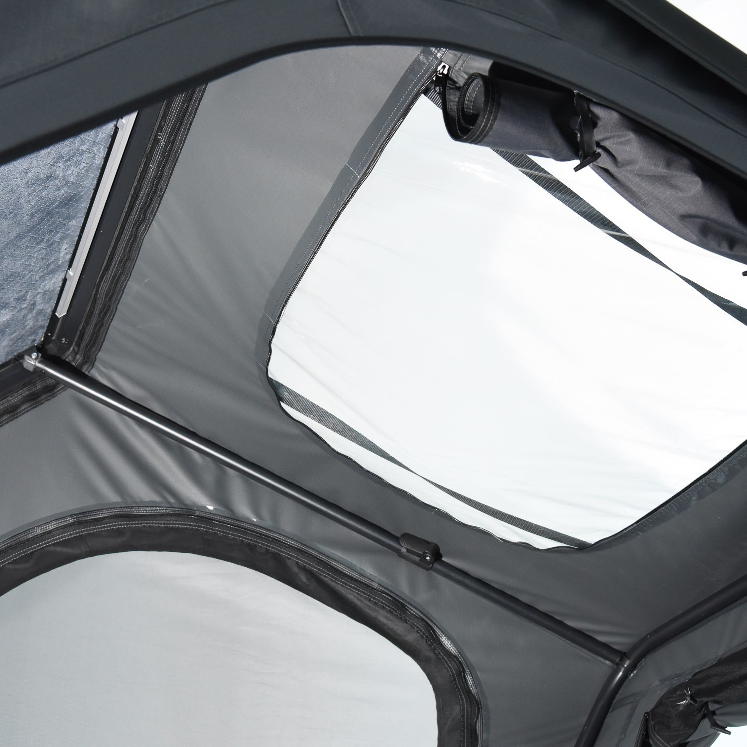 Mountain camping aluminum shell pickup truck roof tent double layer for Jeep outdoor fishing camping car tent