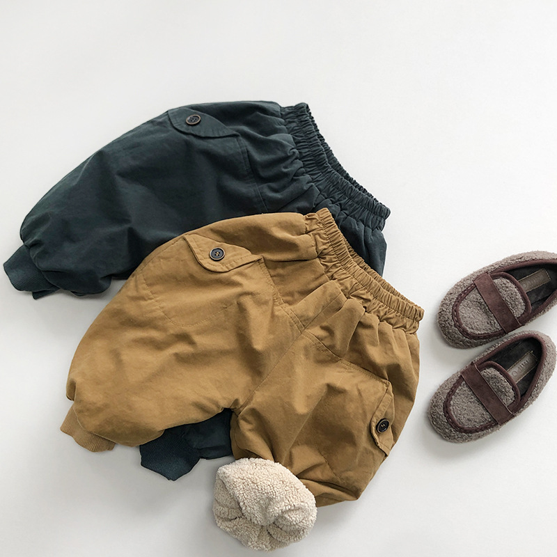 Pantalones calientes gruesos forrados de lana para niños de invierno para bebés nuevos pantalones sueltos para niños pantalones casuales de estilo coreano para niños image 3