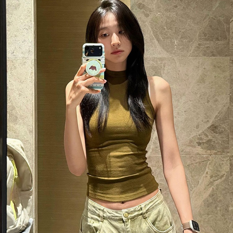 Purely alluring American-style hot girl half-high collar sleeveless T-shirt for women, summer tight-fitting sexy tank top, base shirt, top for women, ins Purely alluring American-style hot girl half-high collar sleeveless T-shirt for women, summer tight-fitting sexy tank top, base shirt, top for women, ins