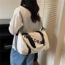 高颜值大容量收纳运动羽毛球包女手提单肩斜挎羽毛球拍包pu