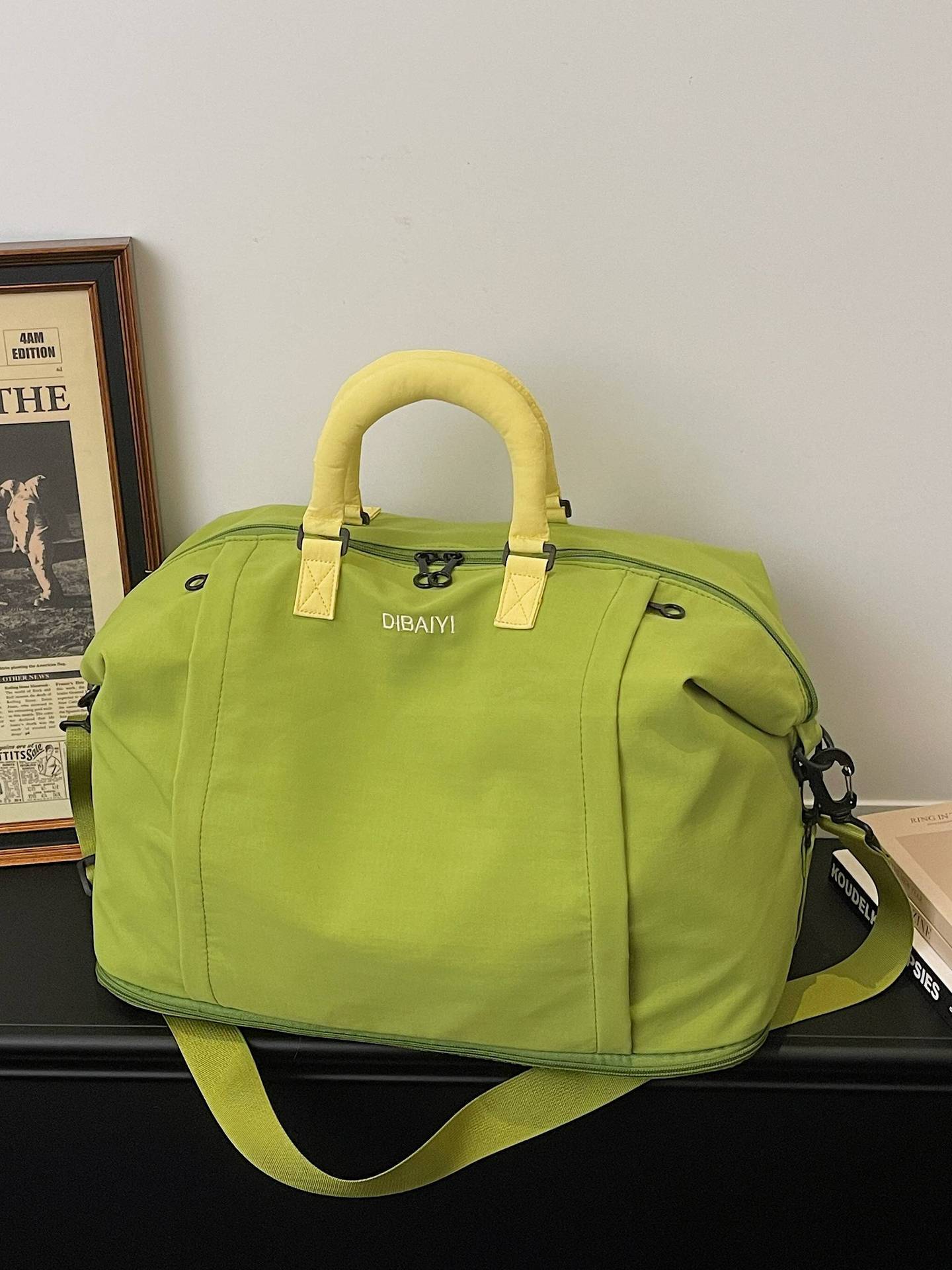 Travel bag, large capacity, expandable