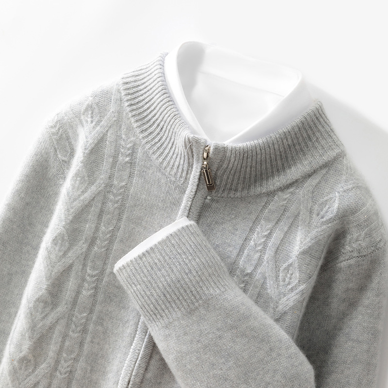 Men's woolen cardigan with zipper