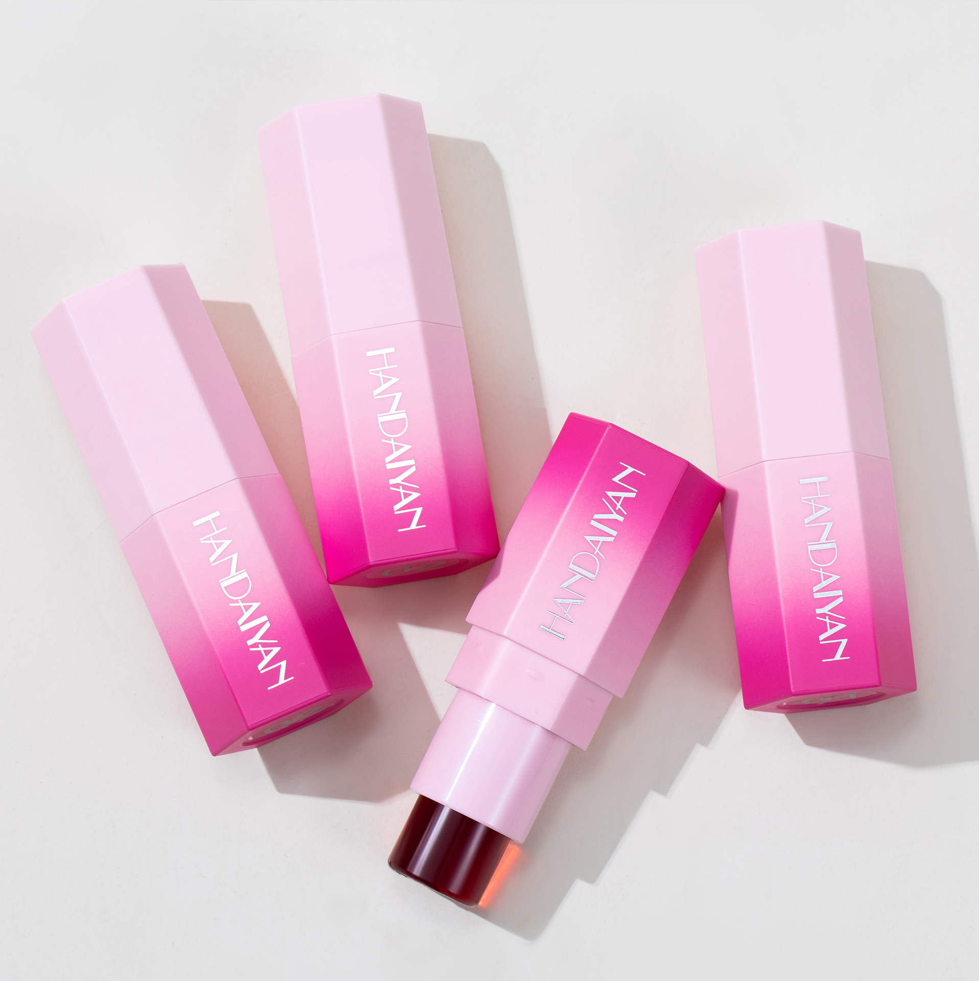 Cross-border Jelly Blush Stick handaiyan Solid Blush High-gloss Contouring Multi-Purpose Cream Matte Thermochromic Blush Cream undefined
