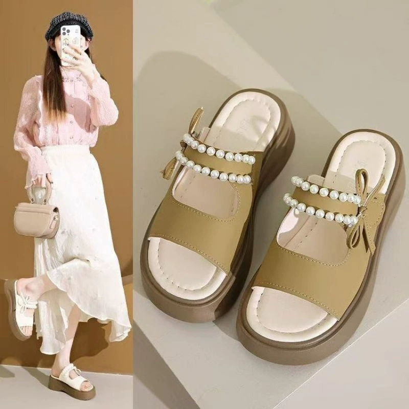 Женские сандалии на толстой подошве лето 2025, новая верхняя одежда с юбками, нескользящая платформа, повседневная обувь, модные сандалии