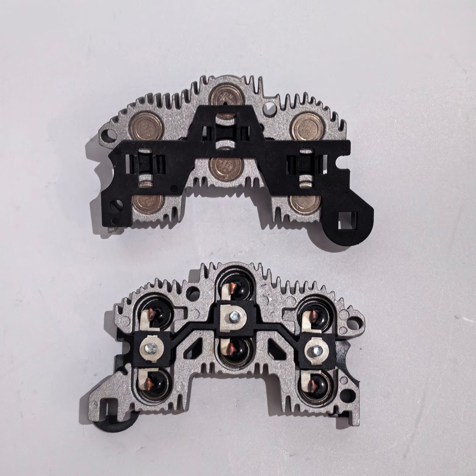22si diode rectifier bridge assembly is suitable for Dongfeng Cummins heavy-duty truck parts and generator accessories