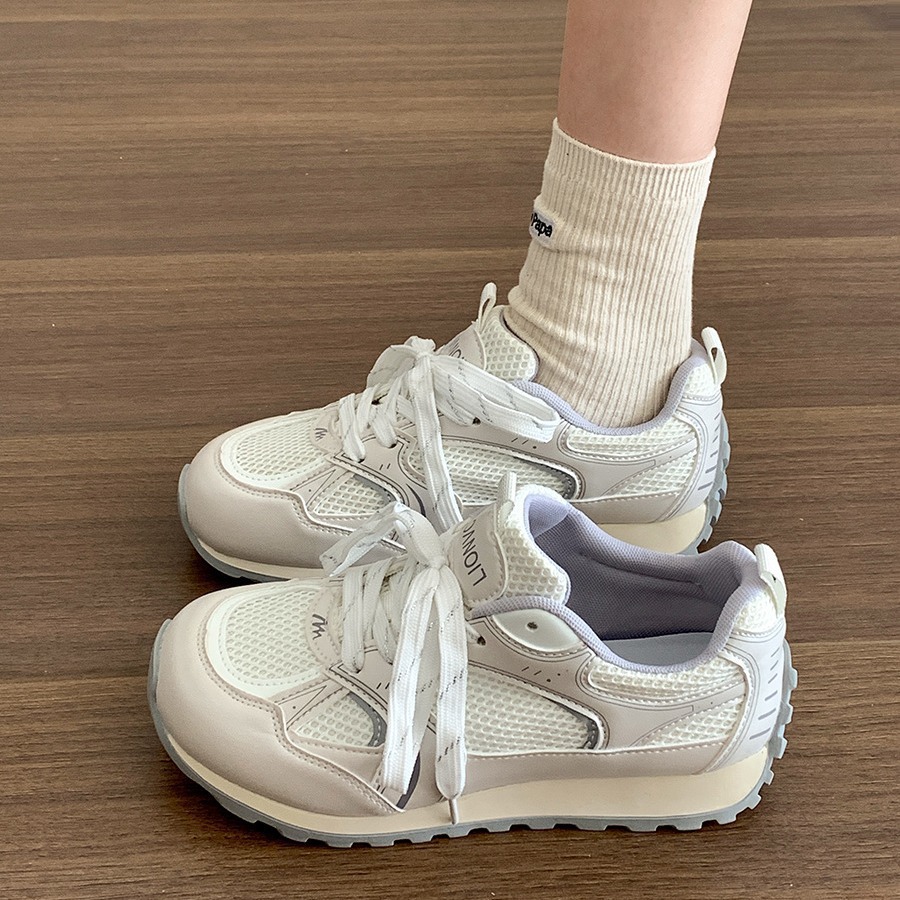 Versatile Lightweight Thick-Soled White Sneakers for Women 2025 New Popular Summer Casual Breathable Height-Increasing Sports Dad Shoes