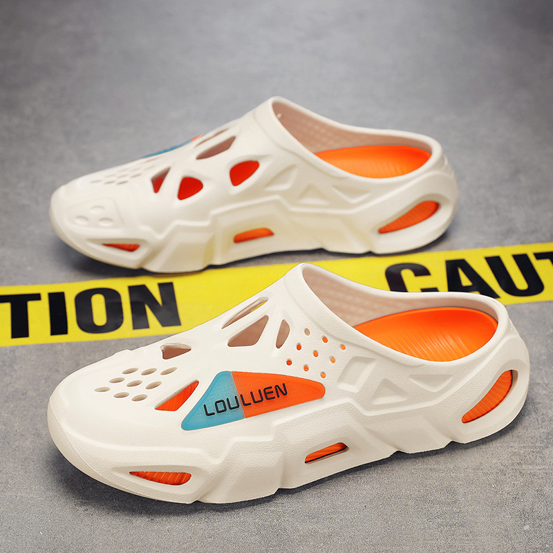 Verano nuevos zapatos con agujeros, zapatillas, zapatos de hombre, zapatos transpirables, zapatos de playa de moda de gran tamaño transfronterizos, zapatos de vadeo, sandalias