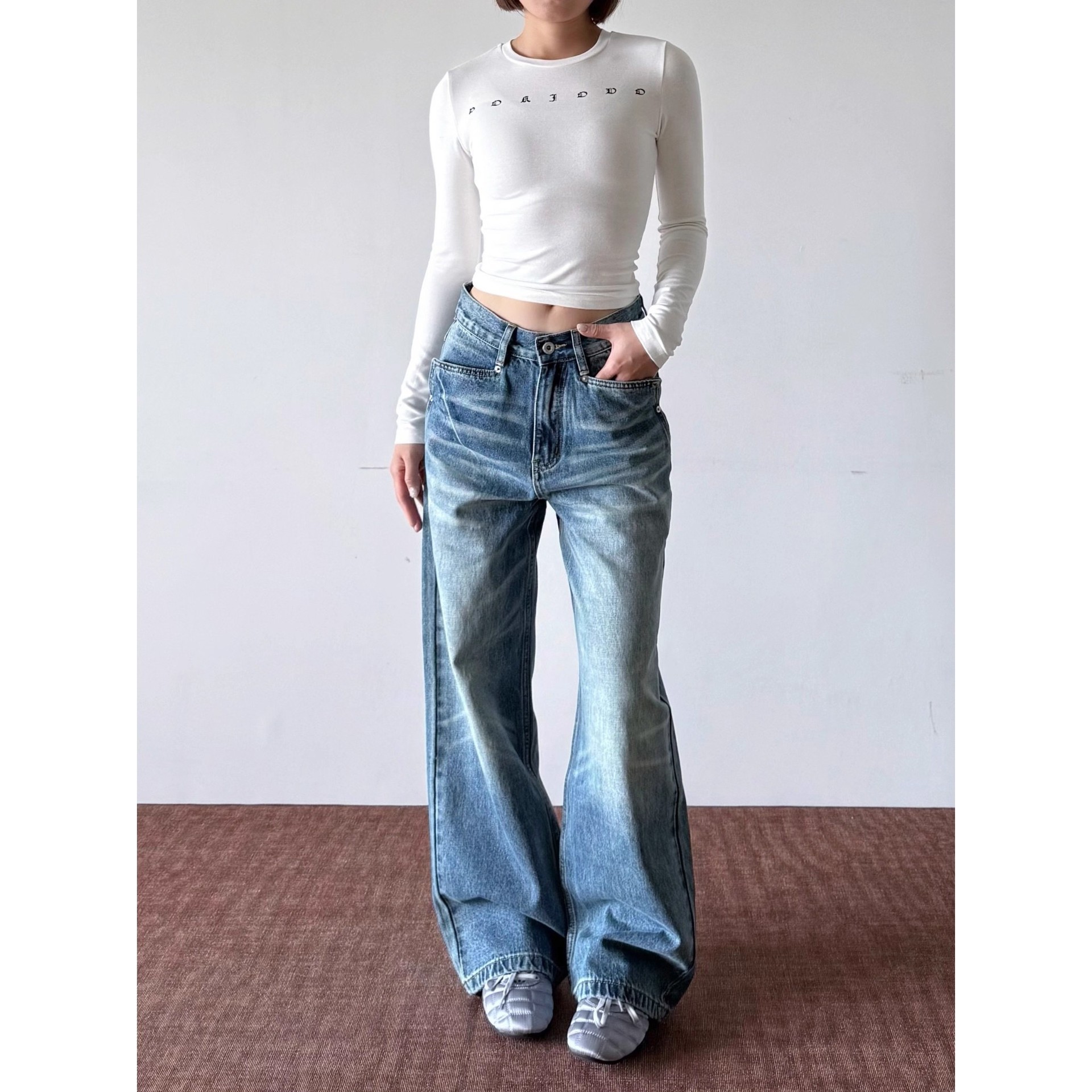 Retro Whiskered Washed Denim Jeans American Style Clean Fit Loose Straight Leg Casual Wide Leg Pants for Men And Women_mkmklike.com