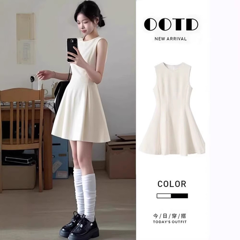 Sleeveless Dress for Women, Summer 2026 New Style, High-End Short Dress, Waist-Cinching, Elegant French Evening Gown
