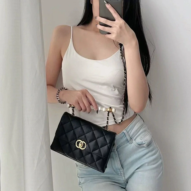 Universal handheld one-shoulder bag with diamond pattern, shoulder bag, Chanel style, chain bag