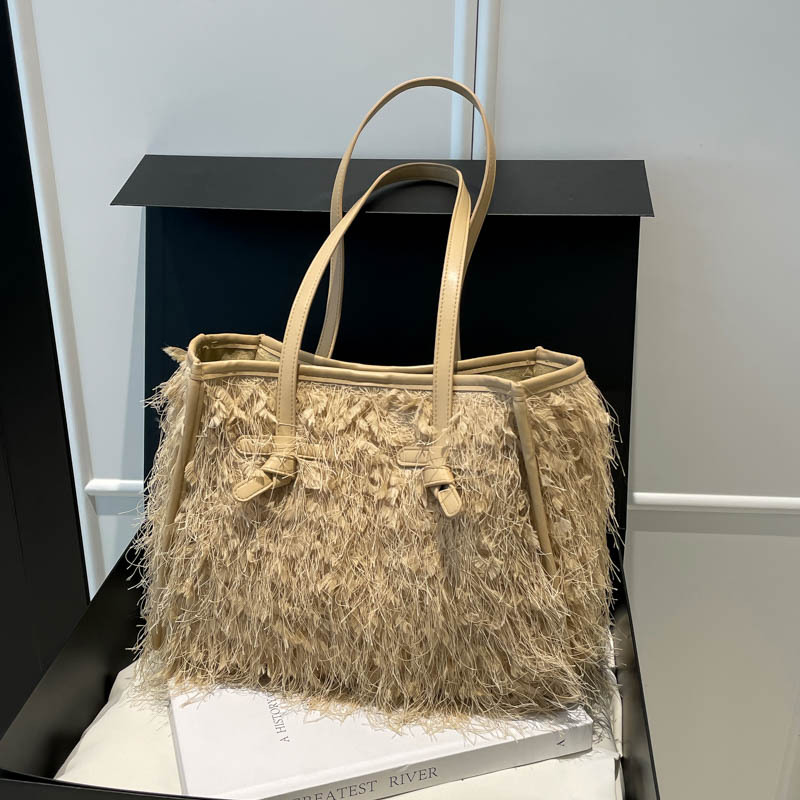 Bolsas de tote bolsas de peluche bolsas de hombro de mujer bolsas de peluche portátiles bolsas de lana de moda popular bolsas de tote de gran capacidad