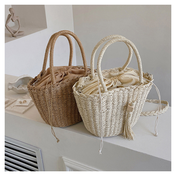 Straw Solid Color Fashion Weave Soft Surface Bucket Type String Bucket Bag display picture 3