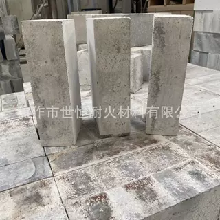氮化硅结合碳化硅源头工厂定制各种规格耐火制品耐高温耐腐蚀