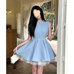 新款法式氣質藍色無袖背心連衣裙子女夏季蕾絲邊收腰蓬蓬短裙