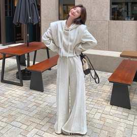 设计感甜美减龄显瘦连帽卫衣套装女秋新款休闲拖地阔腿长裤两件套