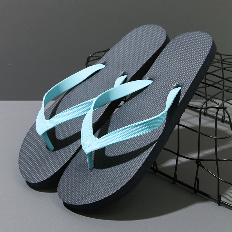 Verano nuevo tipo de slippers hombre moda moda versátil zapatillas para hombres pareja al aire libre sandalias para usar al aire libre