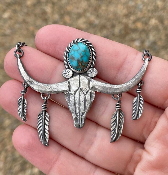 Cross-border new retro Western style turquoise ox head pendant necklace