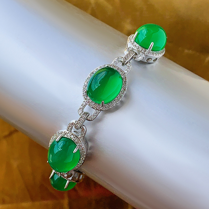 2024 nueva joyería Zhuang Shengsheng, calcedonia verde, simulación fluorescente, corindón, pulsera ovalada, venta al por mayor femenina 10*12
