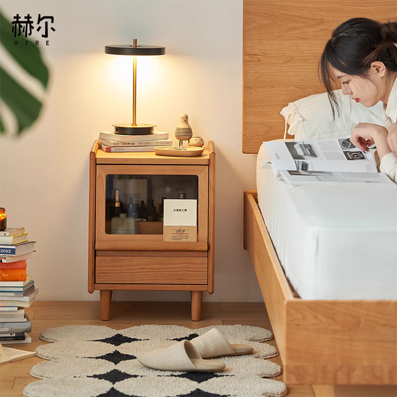 Huer Furniture Solid Wood Bedside Table, Japanese-Style Minimalist Storage Cabinet, Cherry Wood Corner Cabinet, Small Bedside Table for Bedroom