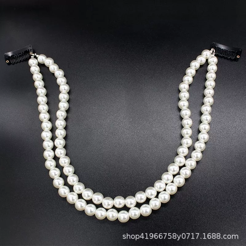 Тот же жемчужный аксессуар для волос с кисточками и цепочкой для волос