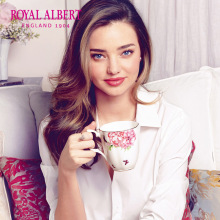 RoyalAlbertʼҰMirandaKerrm_ɃǴR˱ȚW