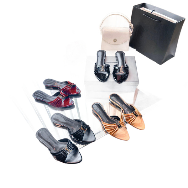 Universal women's slippers flat