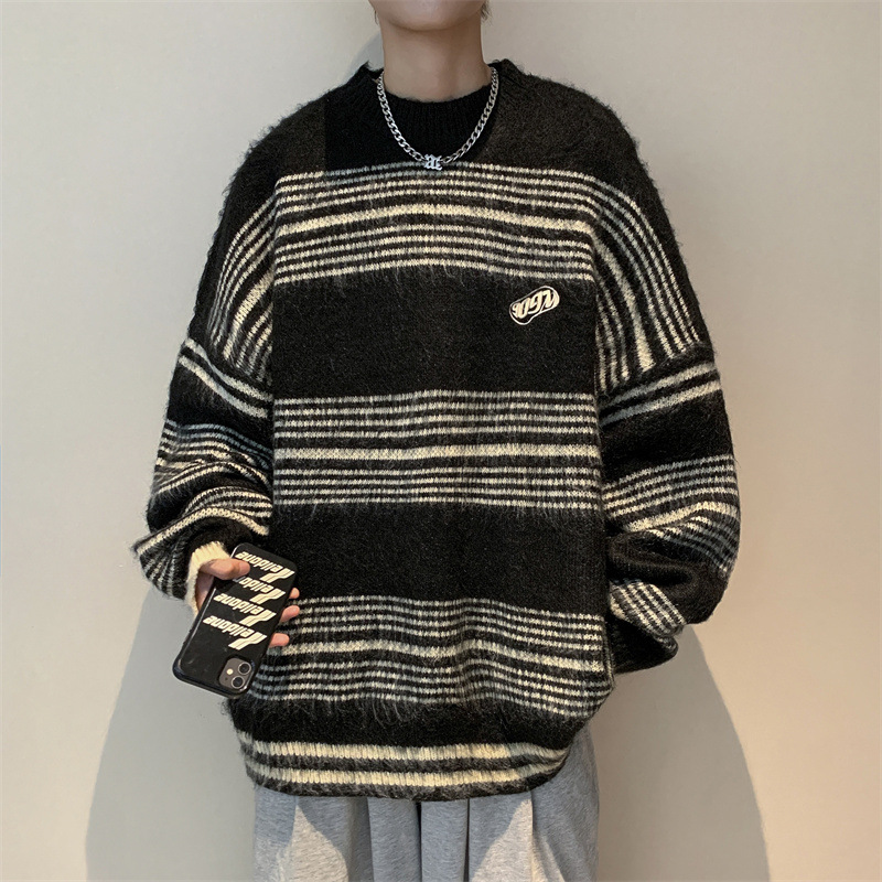 Striped Minimalist Design Long-Sleeved Knitted Couple Sweater Image 7