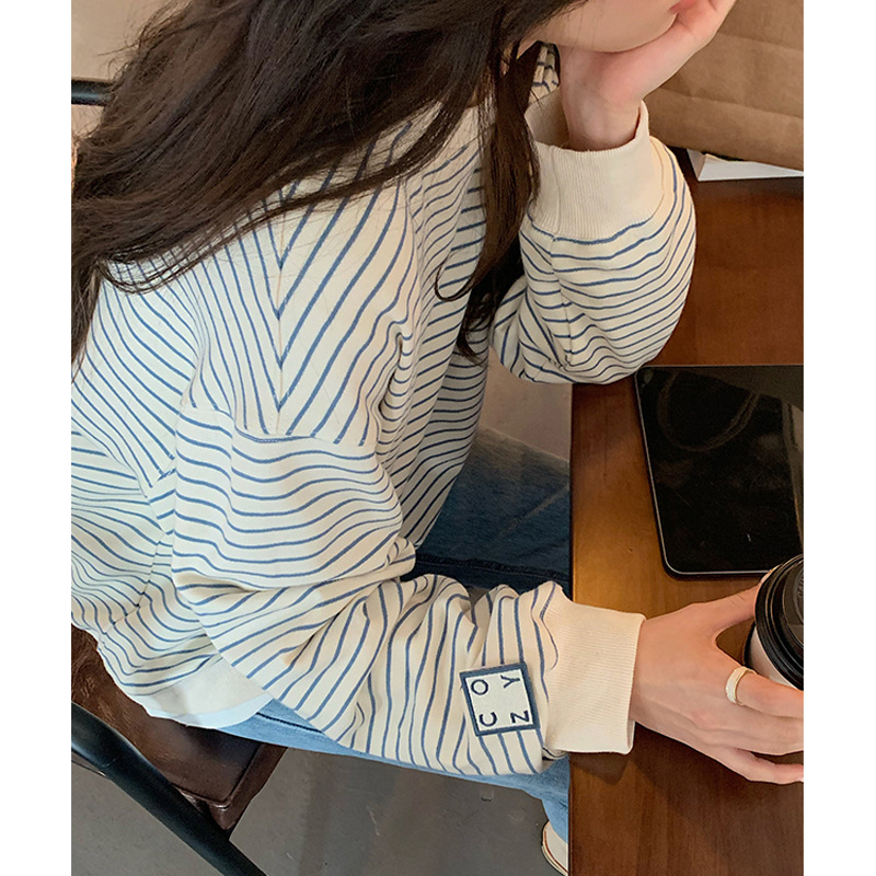 Selección estricta manga fuera del hombro suéter de manga larga a rayas diseño de nicho de las mujeres adelgazamiento Oversize primavera y verano transfronterizo Top Moda