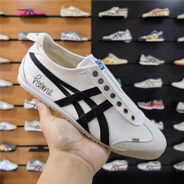 Cloth breathable shoes for men and women