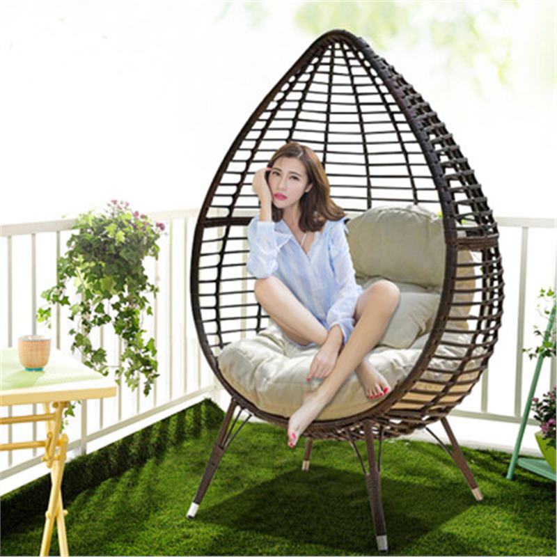 Silla de caña swinging popular en línea al aire libre, silla colgante de nido de pájaros, cama redonda interior y exterior, balcón de alojamiento residencial, lugar escénico, combinación de sofá perezoso