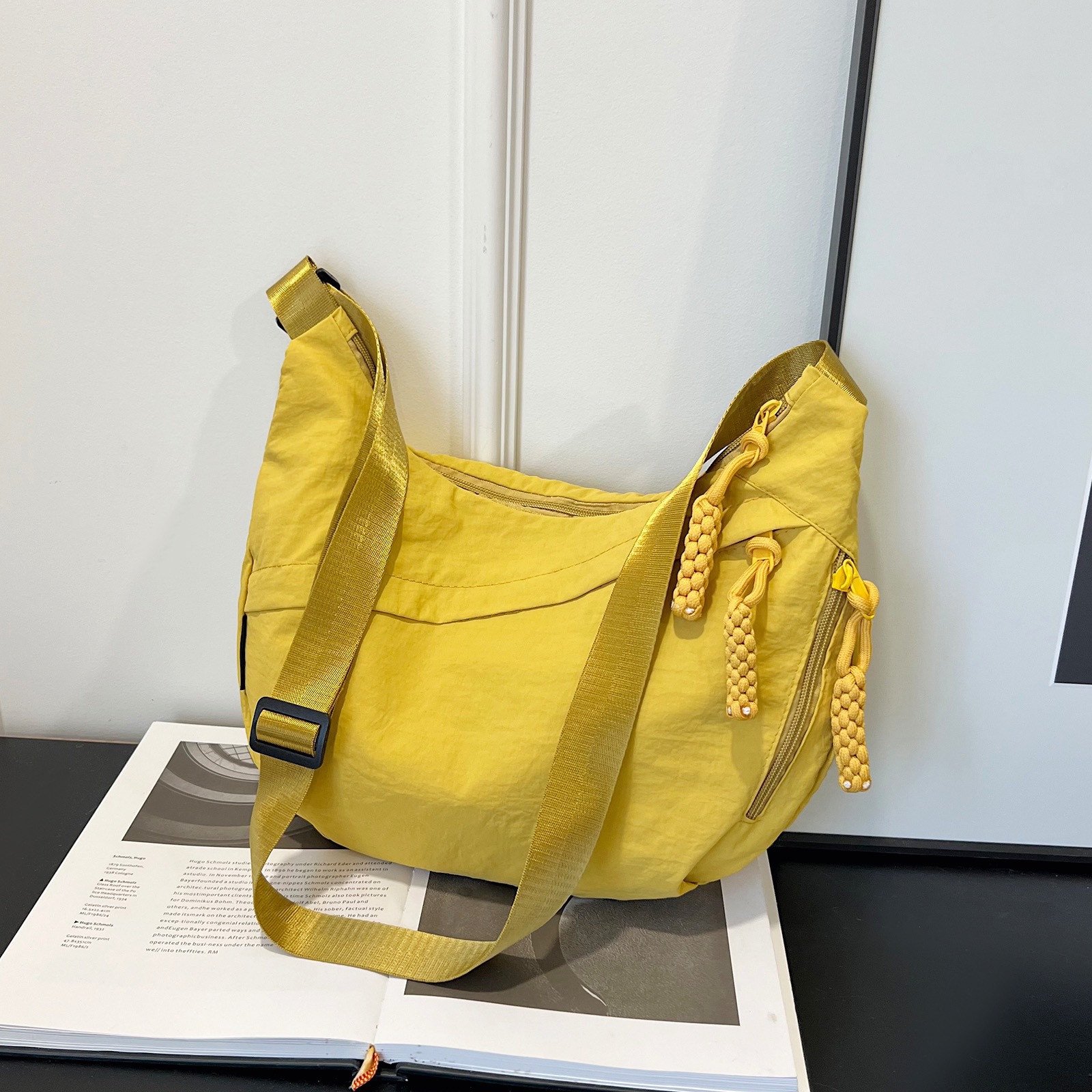 Borsa a tracolla donna in nylon per viaggio e lavoro casual_voghion.com