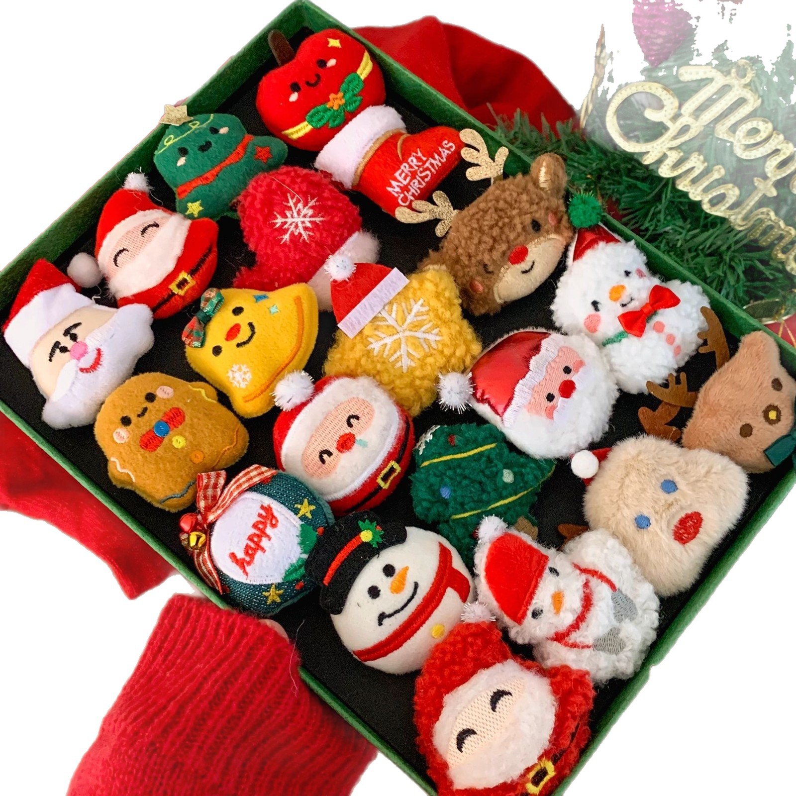 Navidad alce broche adorable Santa Claus pin creativo regalo peluche árbol de Navidad insignia decoración al por mayor