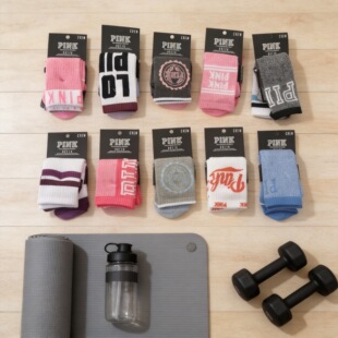 PINK�m���LͲ�m�ӳ��m�����ļ���r�аٴ��m��С���\���������LͲ