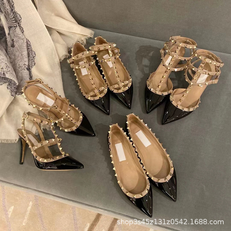 V Series Studded Shoes for Women 2026 Spring and Autumn New Pointed Toe Flat Shoes with Two-Ring Straps Genuine Leather Shallow Mouth Single Shoes for Women V Series Studded Shoes for Women 2026 Spring and Autumn New Pointed Toe Flat Shoes with Two-Ring Straps Genuine Leather Shallow Mouth Single Shoes for Women