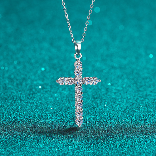 925 sterling silver necklace for women moissanite cross necklace pt950 gold plated clavicle chain manufacturer wholesale