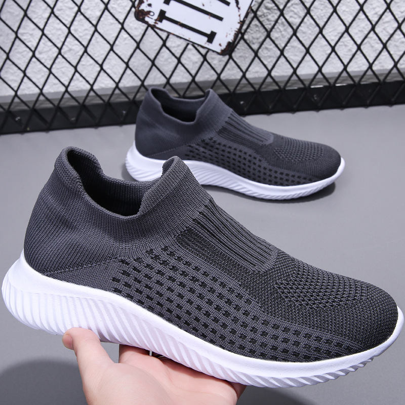 2025 verano transfronterizo mallas transpirables zapatos deportivos de tela suave viejos zapatos de tela de Beijing calcetines de boca zapatos casuales un pedazo