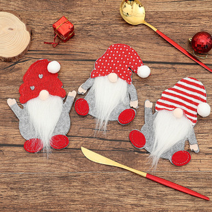 Cross-border Christmas decorations knife and fork set Santa dwarf doll knife and fork bag table decoration ornaments