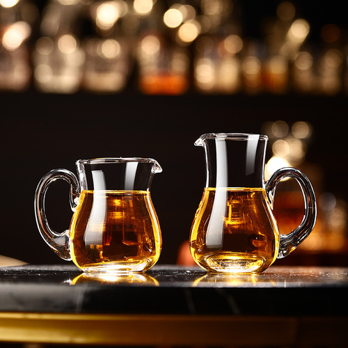 Red wine and foreign wine decanter large capacity lead-free glass jug household large glass jug thickened wine divider