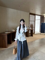 立领纽扣竖条纹长袖衬衫外套女秋季2025新款复古风设计感宽松上衣