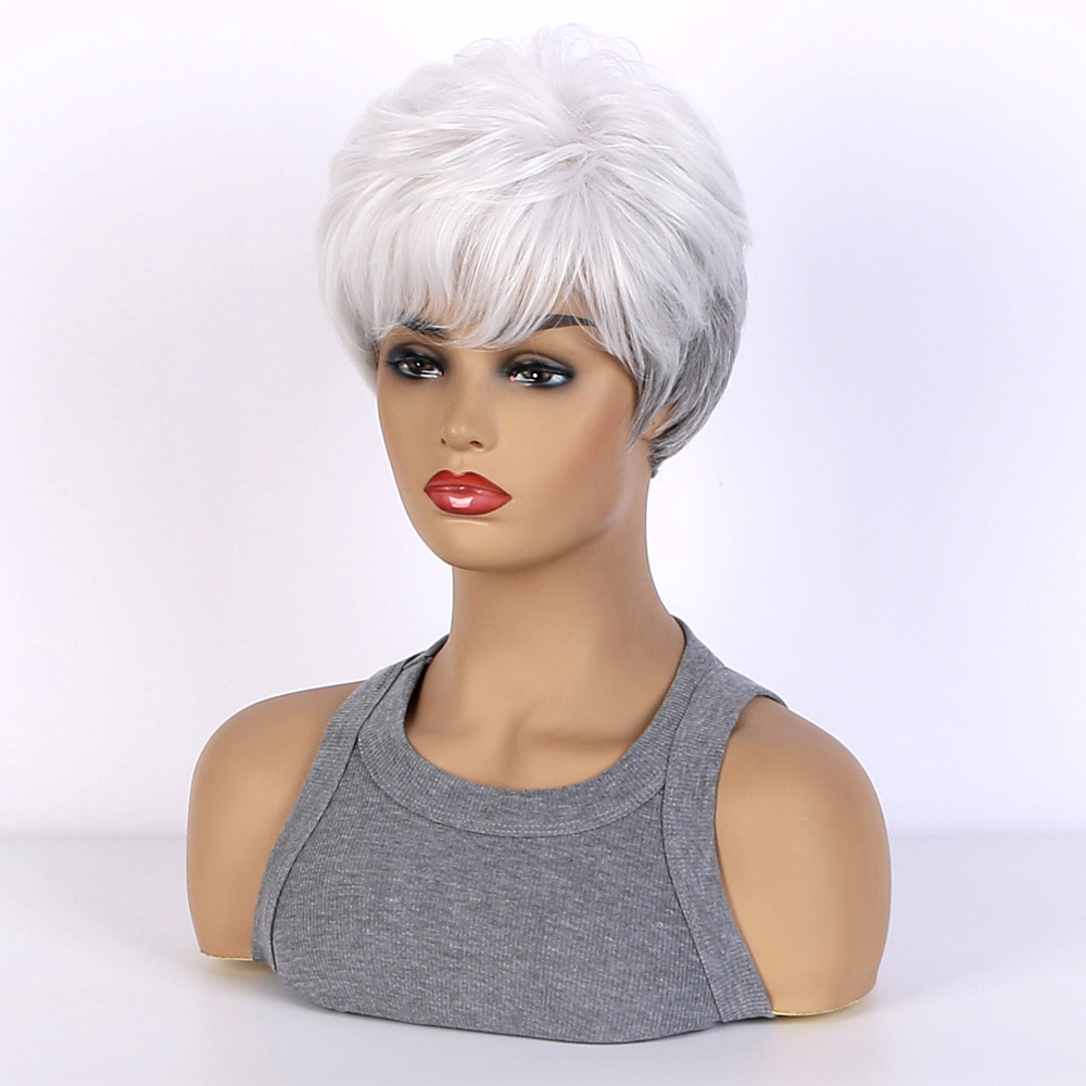 fashionable curly wig
