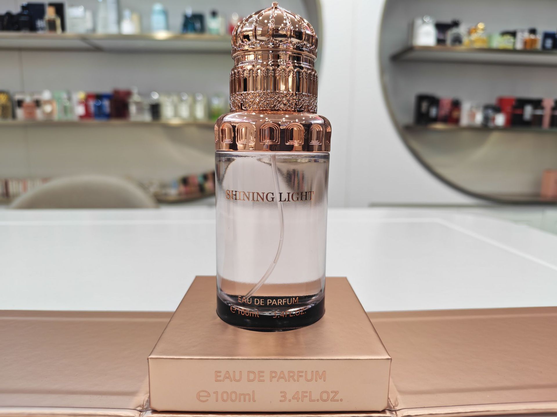 Perfumes transfronterizos comercio exterior explosivo Oriente Medio Dubai Emiratos Árabes Unidos perfumes duraderos perfumes al por mayor