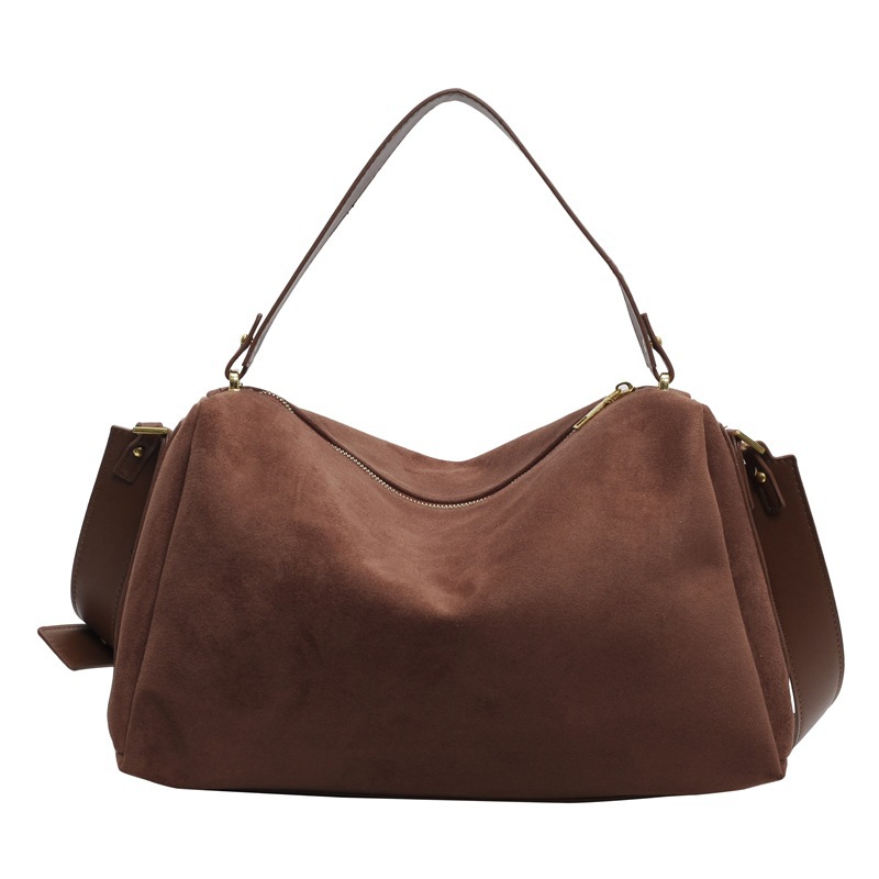 Bolsos de nicho para mujer 2024 nuevo bolso de almohada de gamuza versátil de alta calidad bolso de mensajero de un solo hombro portátil de gran capacidad