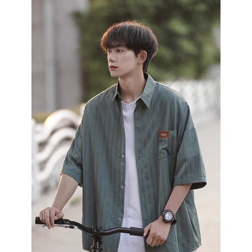 Japanese striped shirt, short-sleeved, men's summer inch clothes, design top, coat, fashion brand, fashionable, handsome Hong Kong style shirt