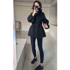 欧洲站2025春秋新款韩版收腰显瘦连帽冲锋衣外套女百搭休闲上衣